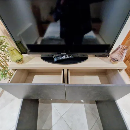 Le Twenty Bed & Breakfast 4*